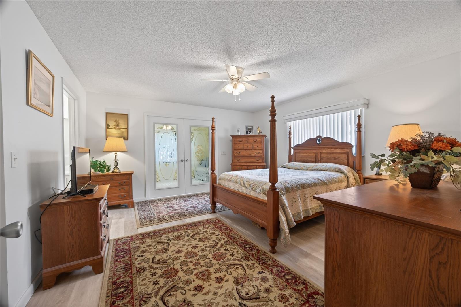 Image 23 of 34 For 9639 94th Avenue C