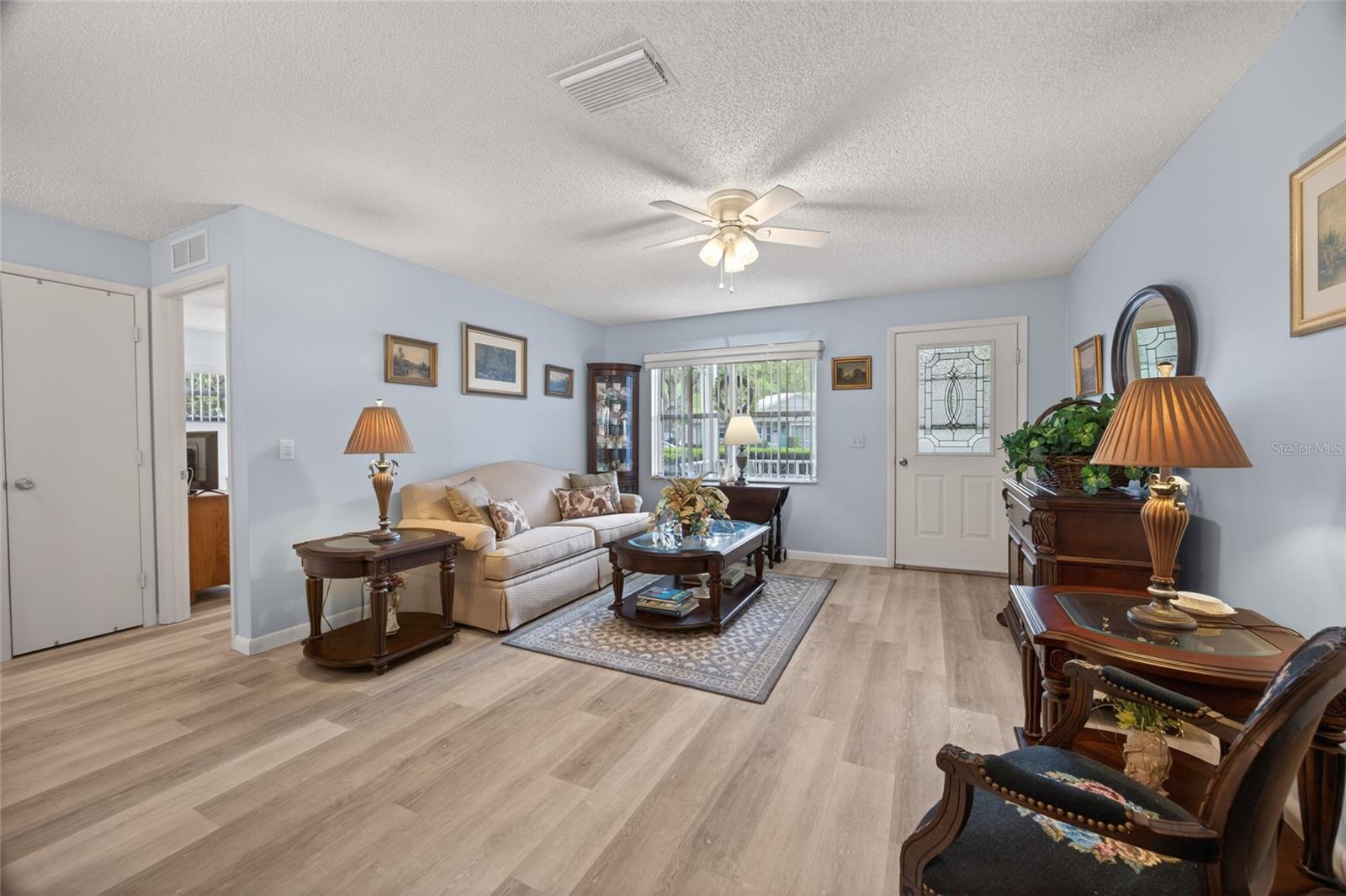 Image 9 of 34 For 9639 94th Avenue C