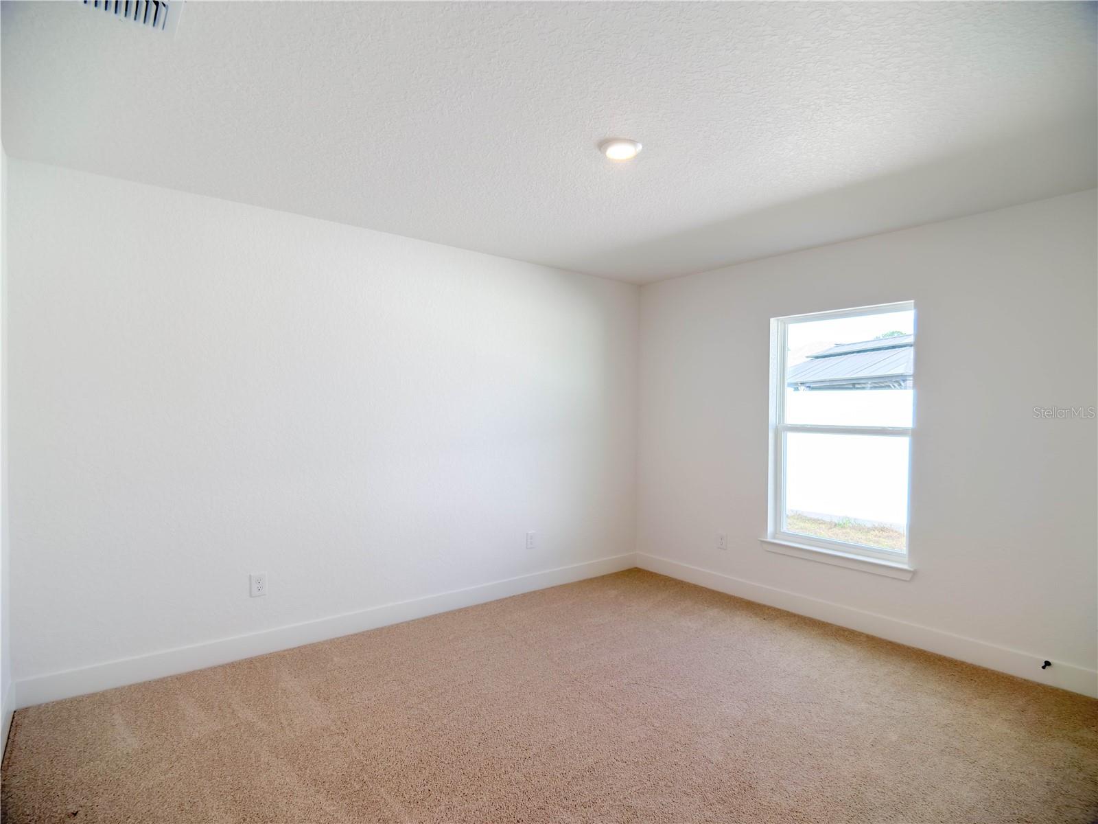 Image 21 of 27 For 4575 32nd Place