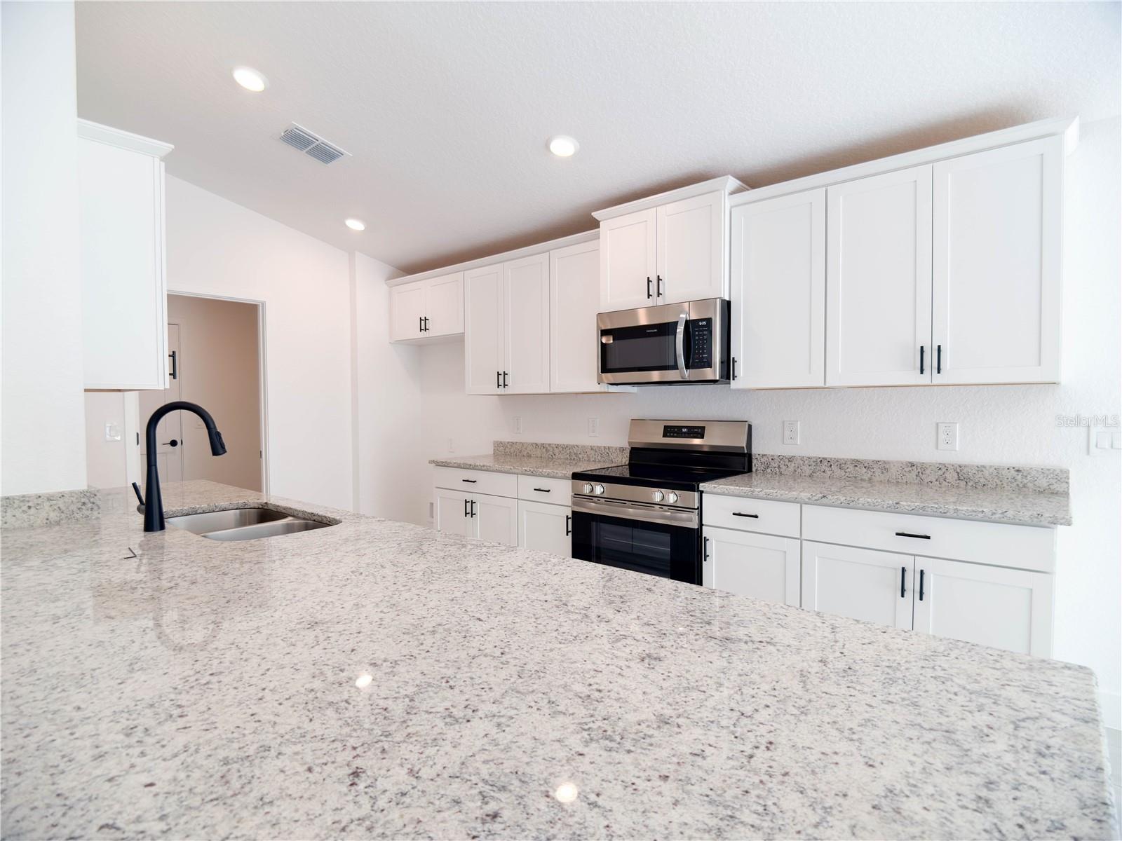 Image 9 of 27 For 4575 32nd Place