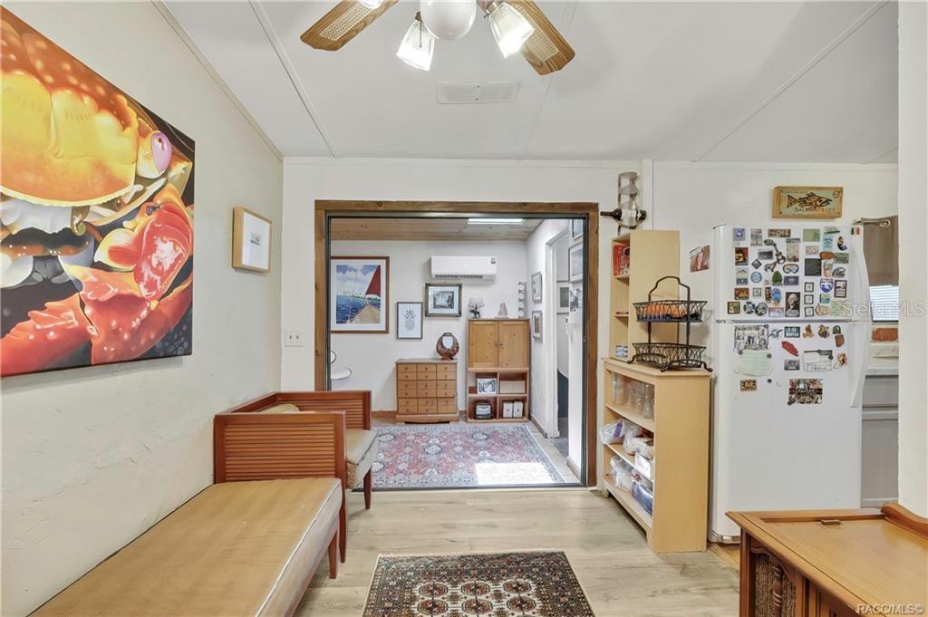 Image 12 of 51 For 27170 Townsend Boulevard