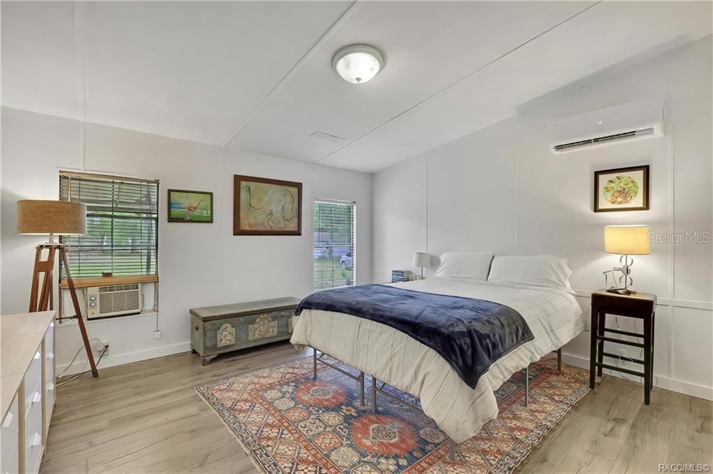 Image 15 of 51 For 27170 Townsend Boulevard