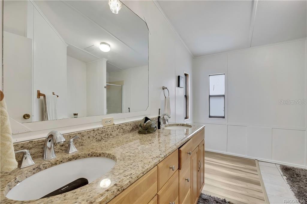 Image 18 of 51 For 27170 Townsend Boulevard