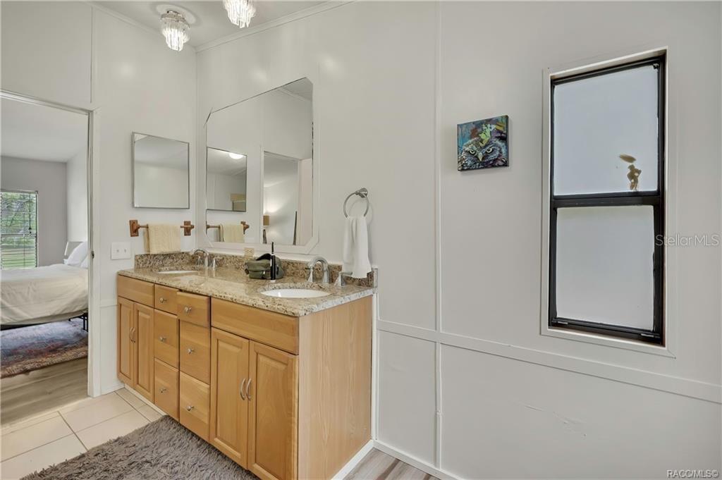 Image 19 of 51 For 27170 Townsend Boulevard