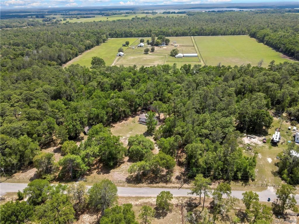 Image 43 of 51 For 27170 Townsend Boulevard