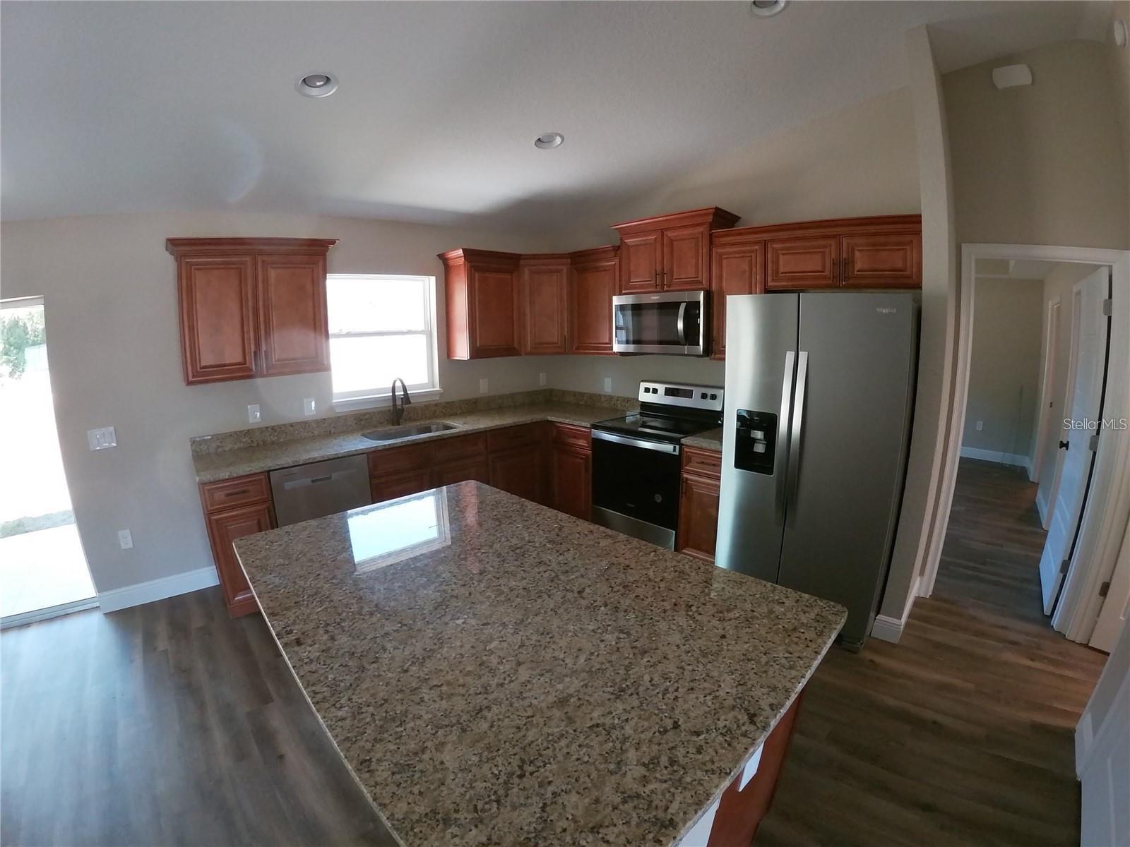 Image 3 of 10 For 3 Bahia Court Lane