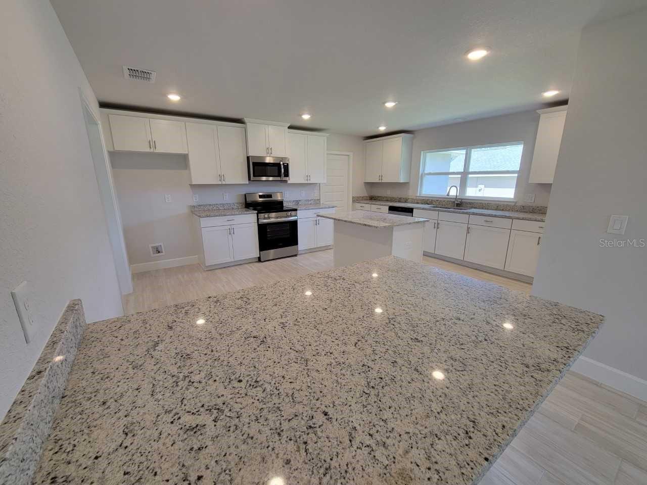 Image 11 of 32 For 16587 55th Court Road