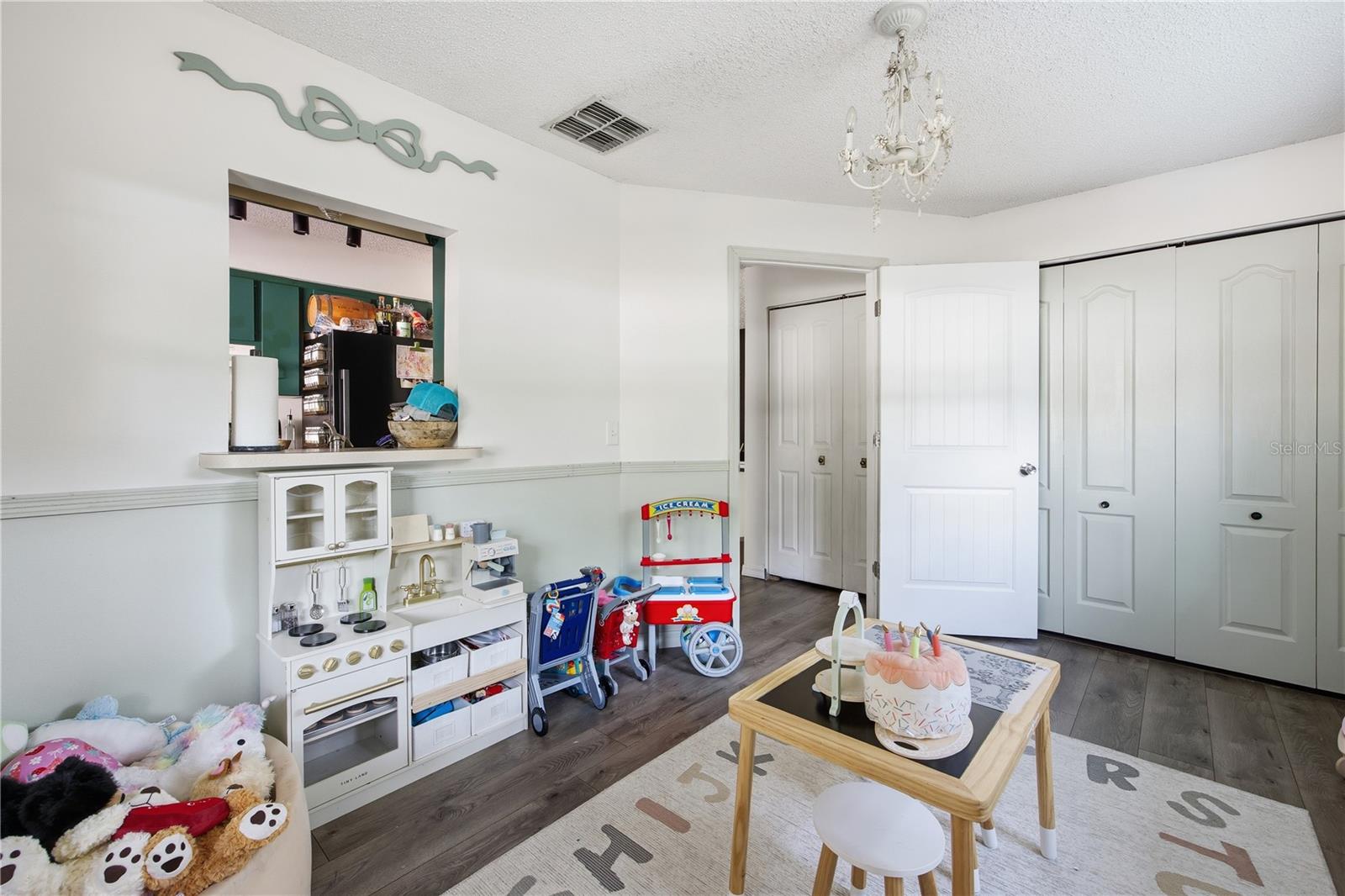 Image 14 of 33 For 4240 132nd Place