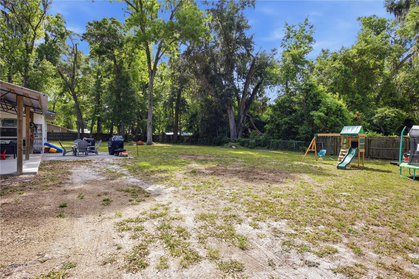 Image 27 of 33 For 4240 132nd Place