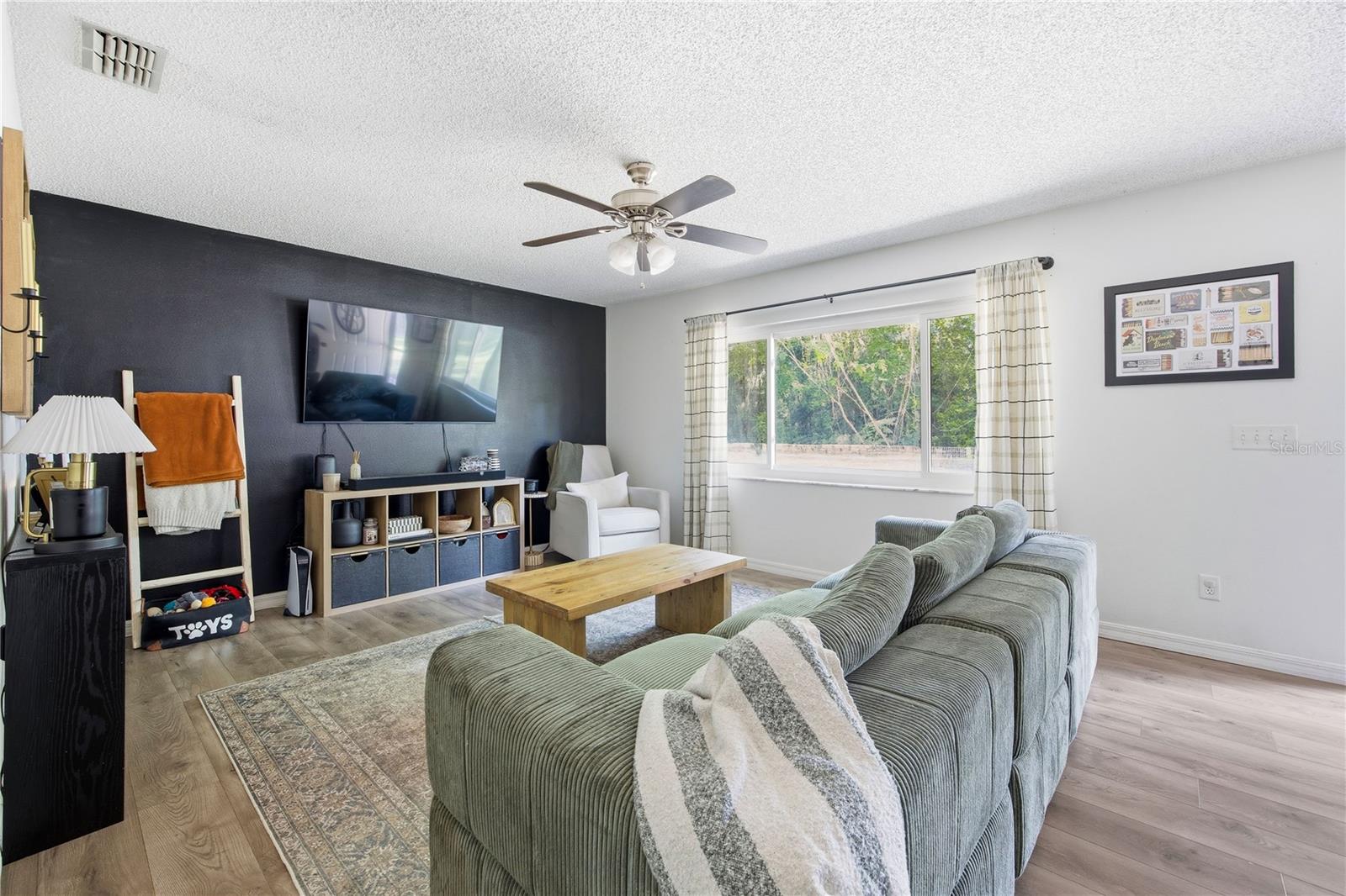 Image 3 of 33 For 4240 132nd Place