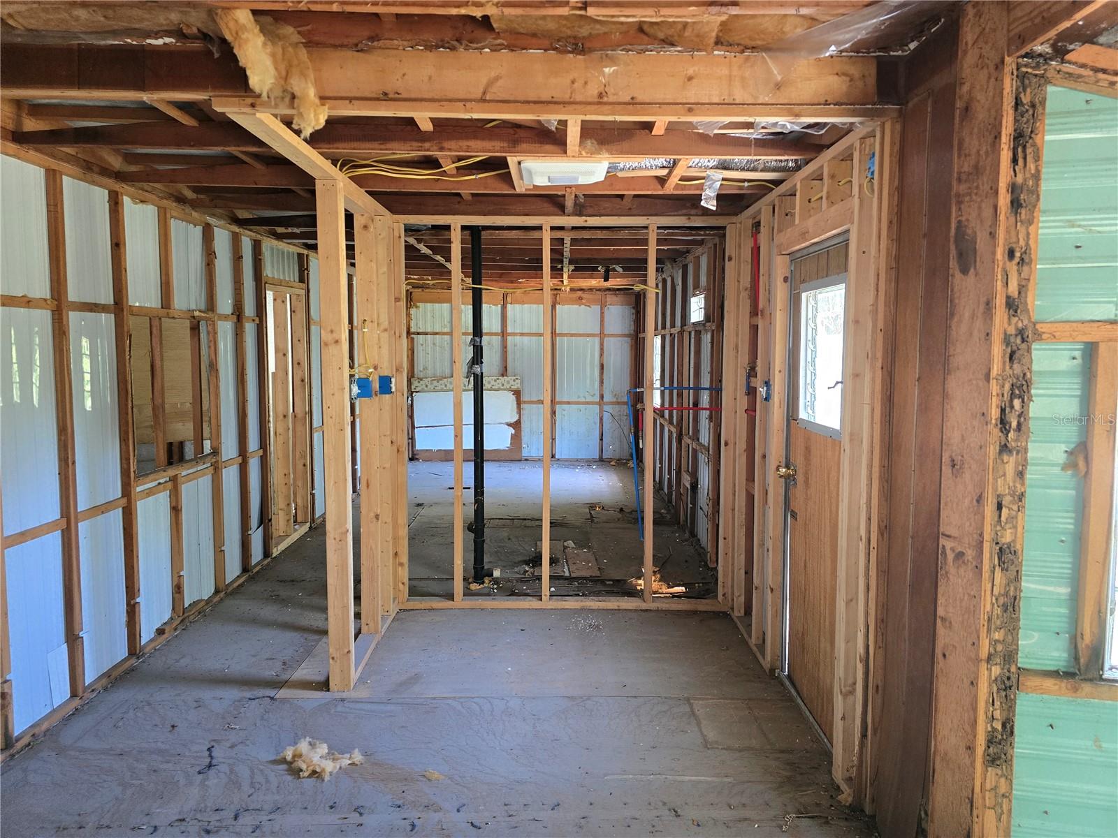 Image 9 of 34 For 14272 Sutton Court