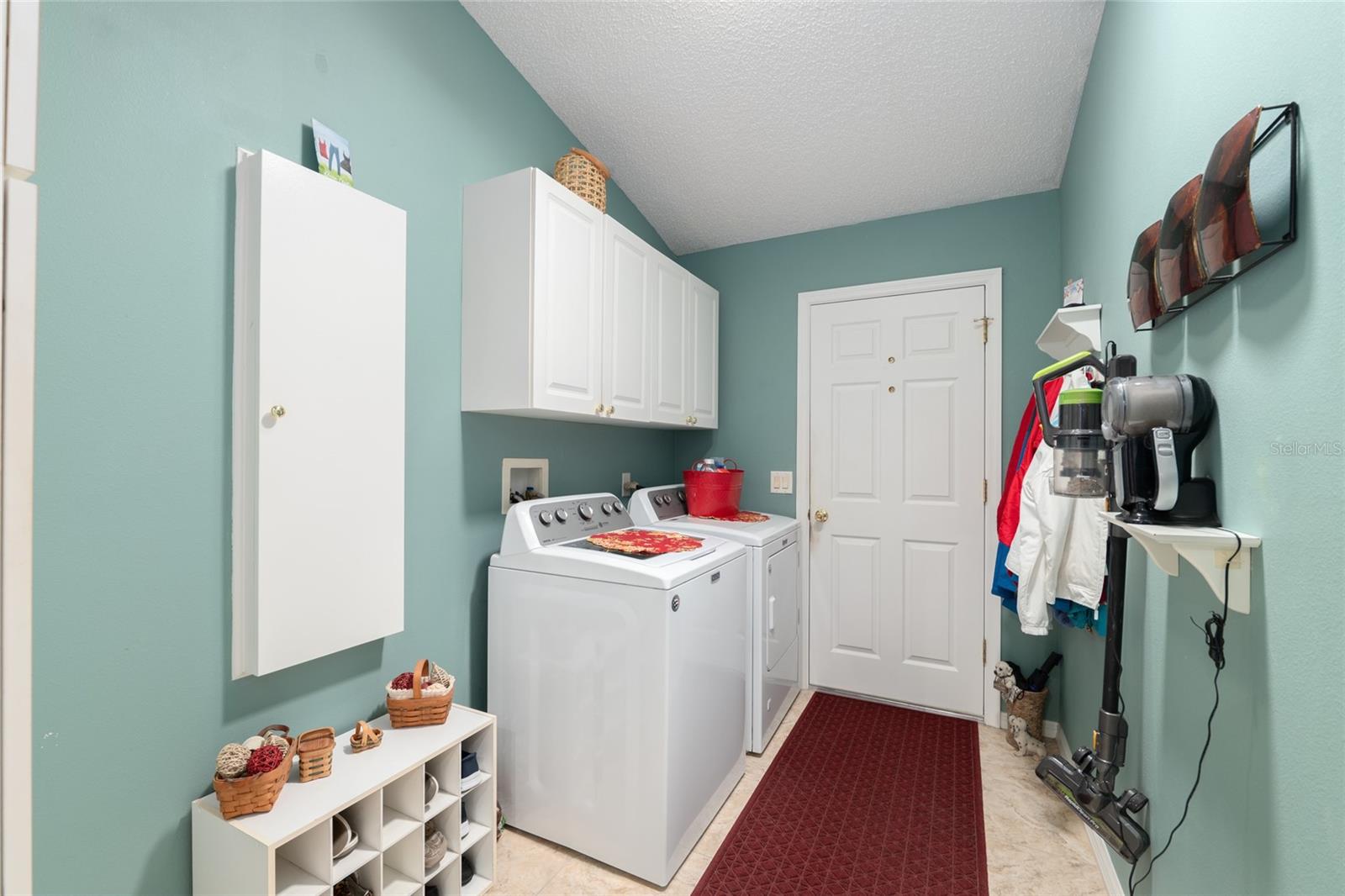 Image 17 of 28 For 9430 177th Simons Lane