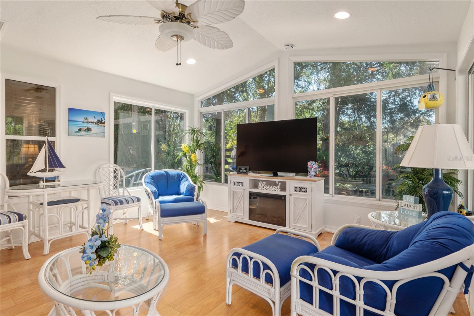 Image 19 of 28 For 9430 177th Simons Lane