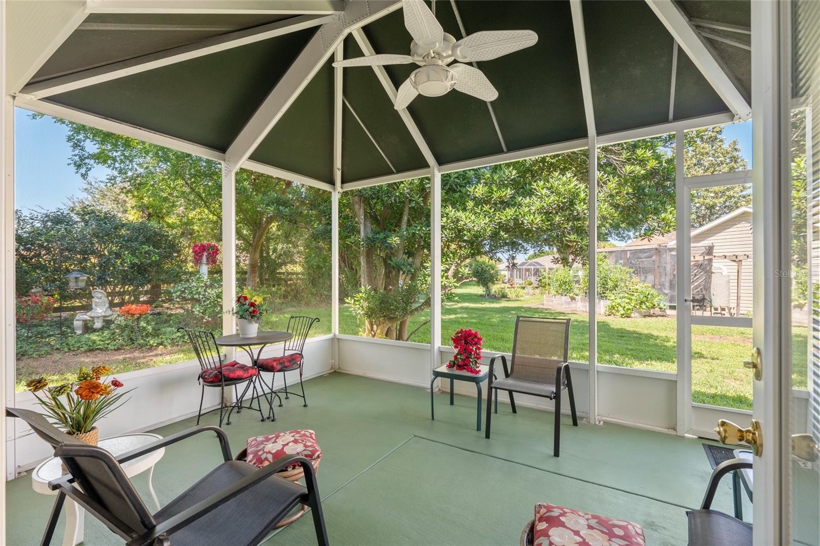 Image 21 of 28 For 9430 177th Simons Lane