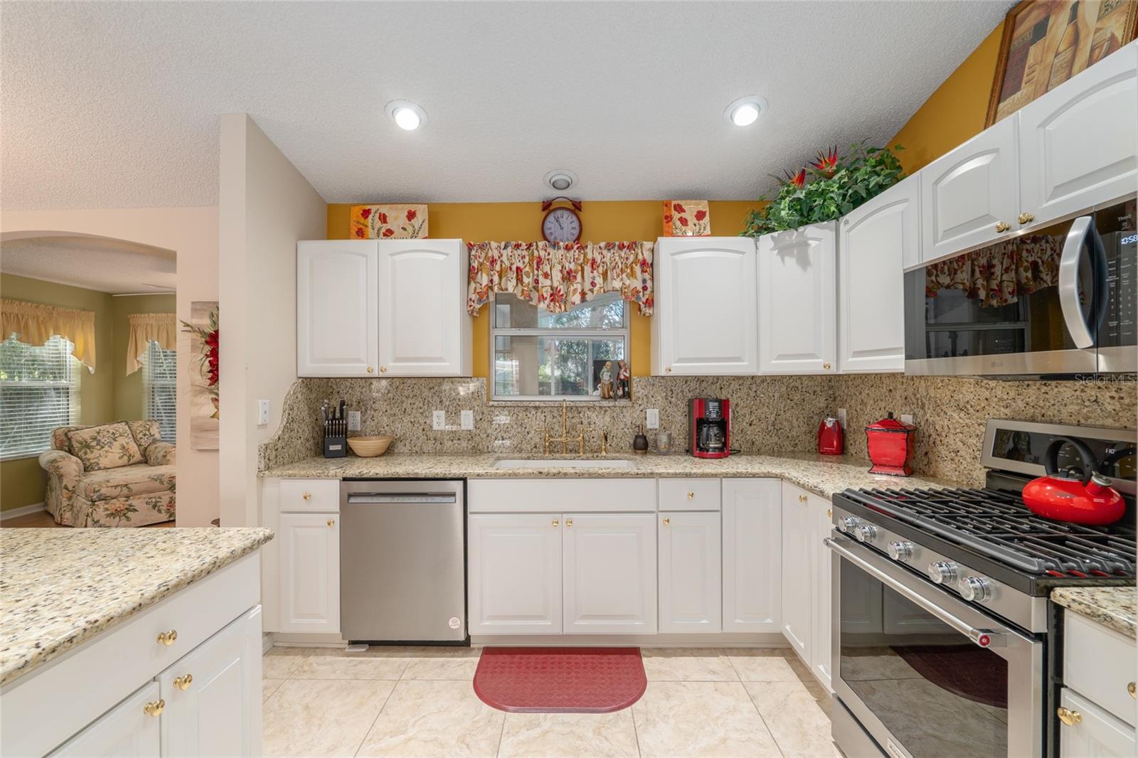 Image 9 of 28 For 9430 177th Simons Lane