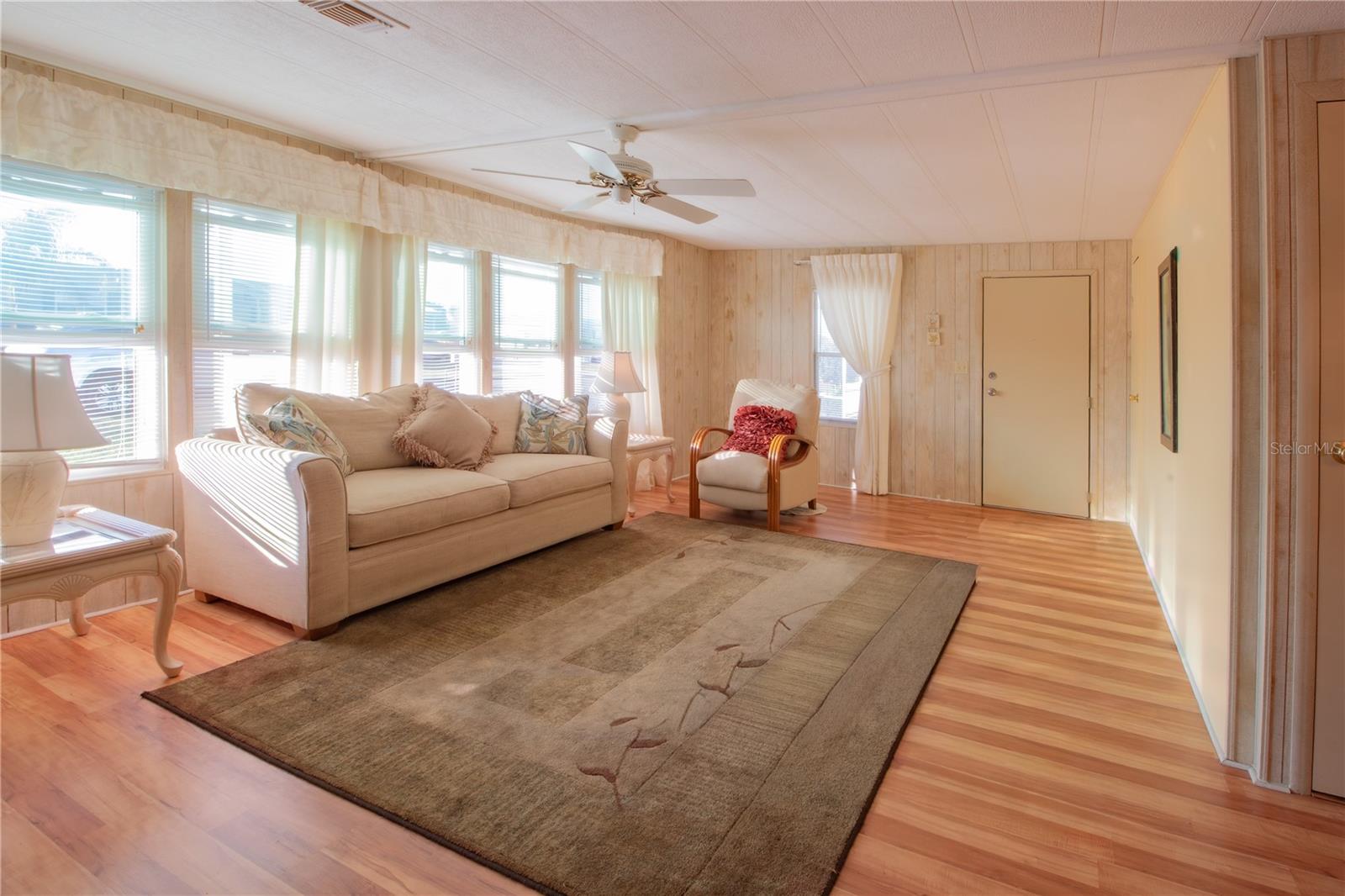 Image 11 of 56 For 9141 Salisbury Drive