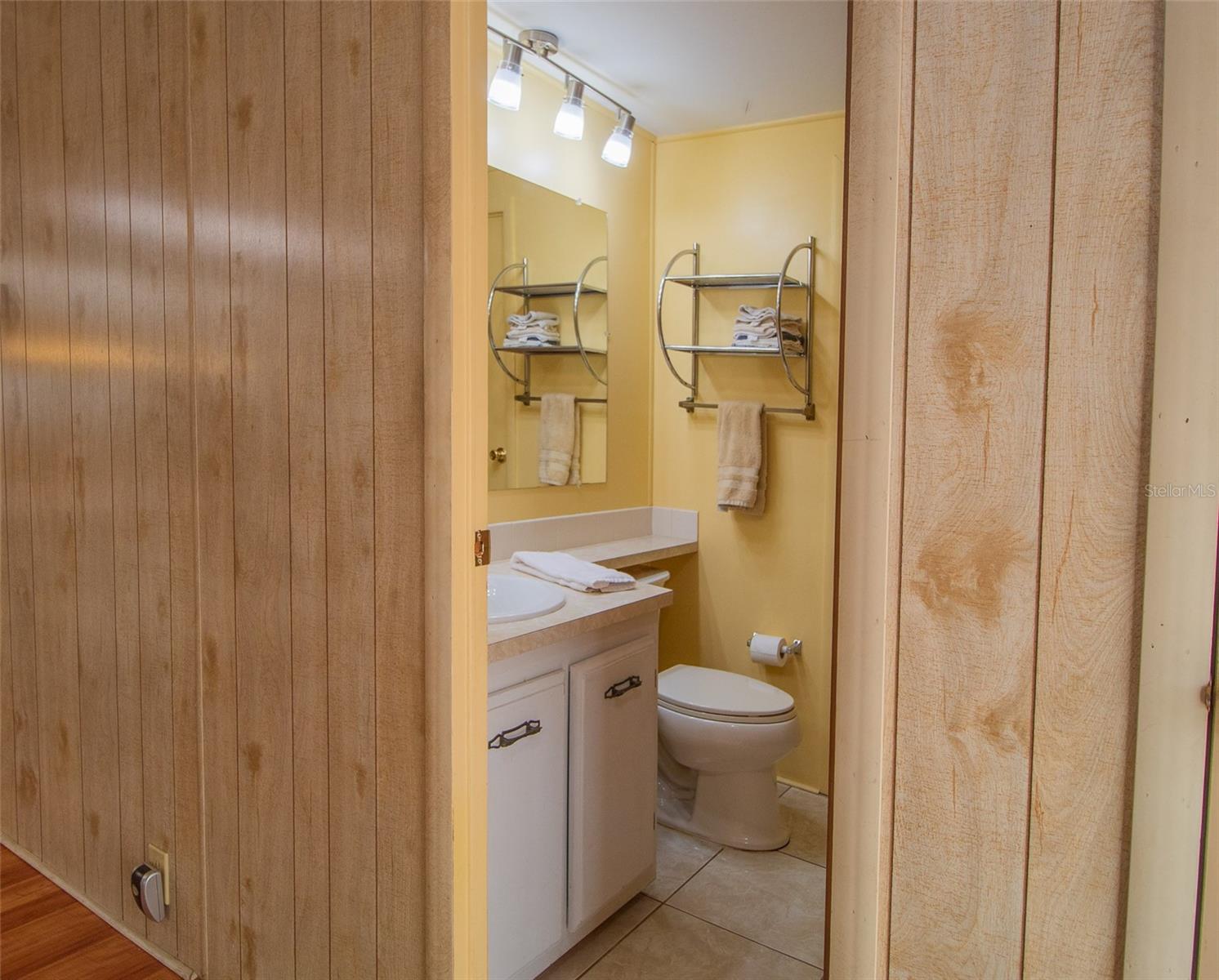 Image 23 of 56 For 9141 Salisbury Drive