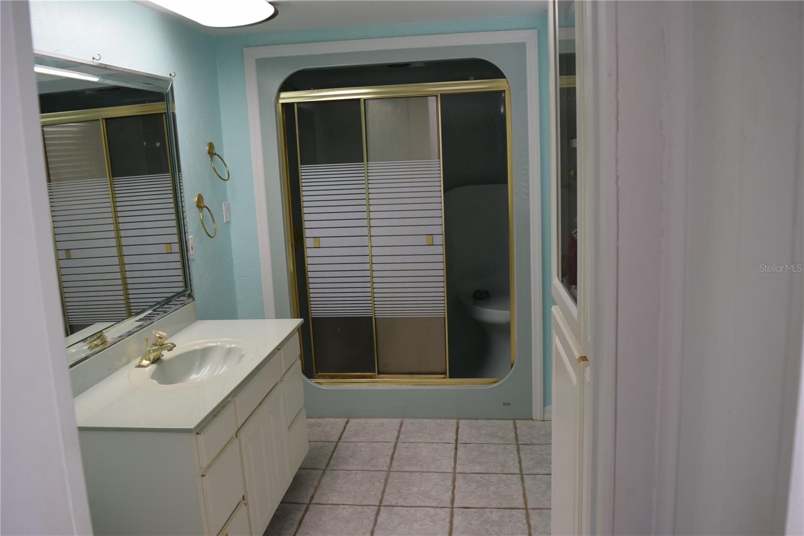 Image 13 of 35 For 121 Aweema Way