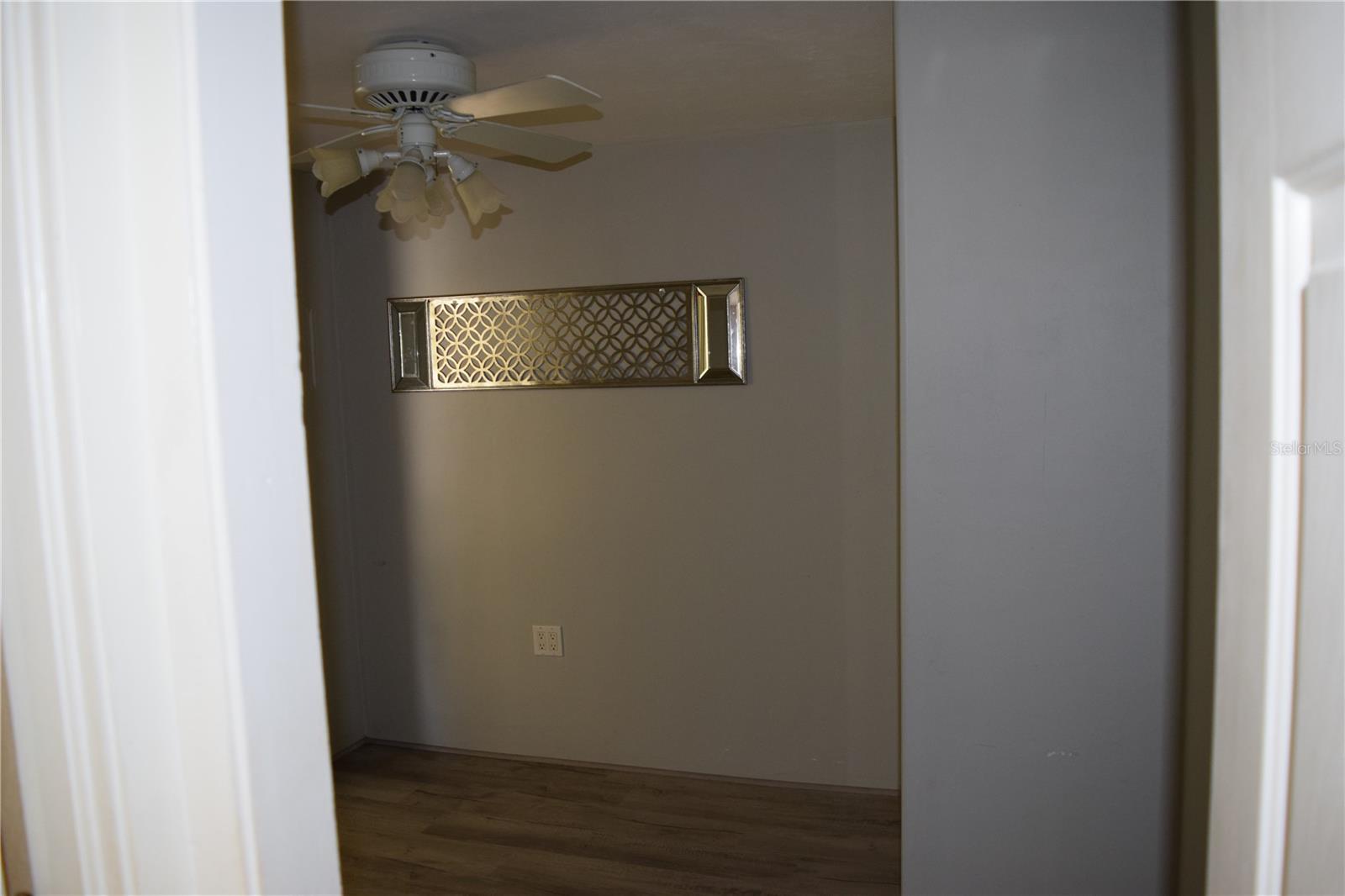 Image 16 of 35 For 121 Aweema Way