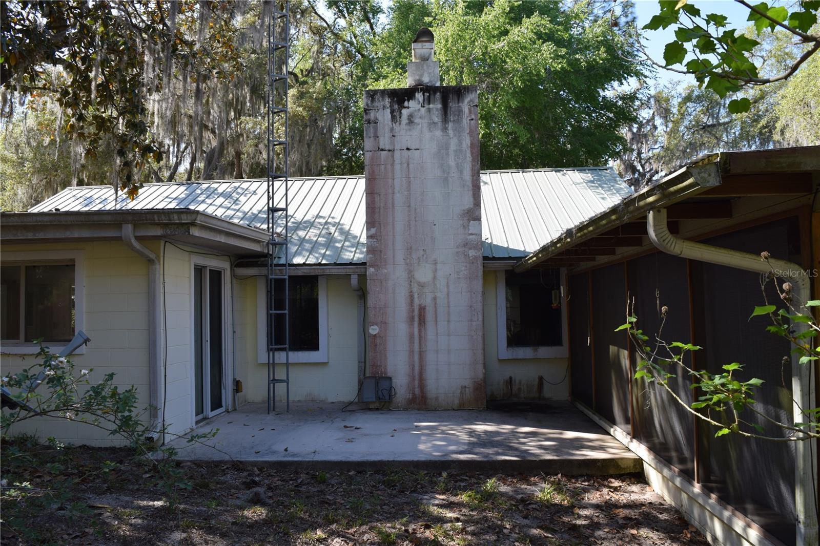 Image 18 of 35 For 121 Aweema Way