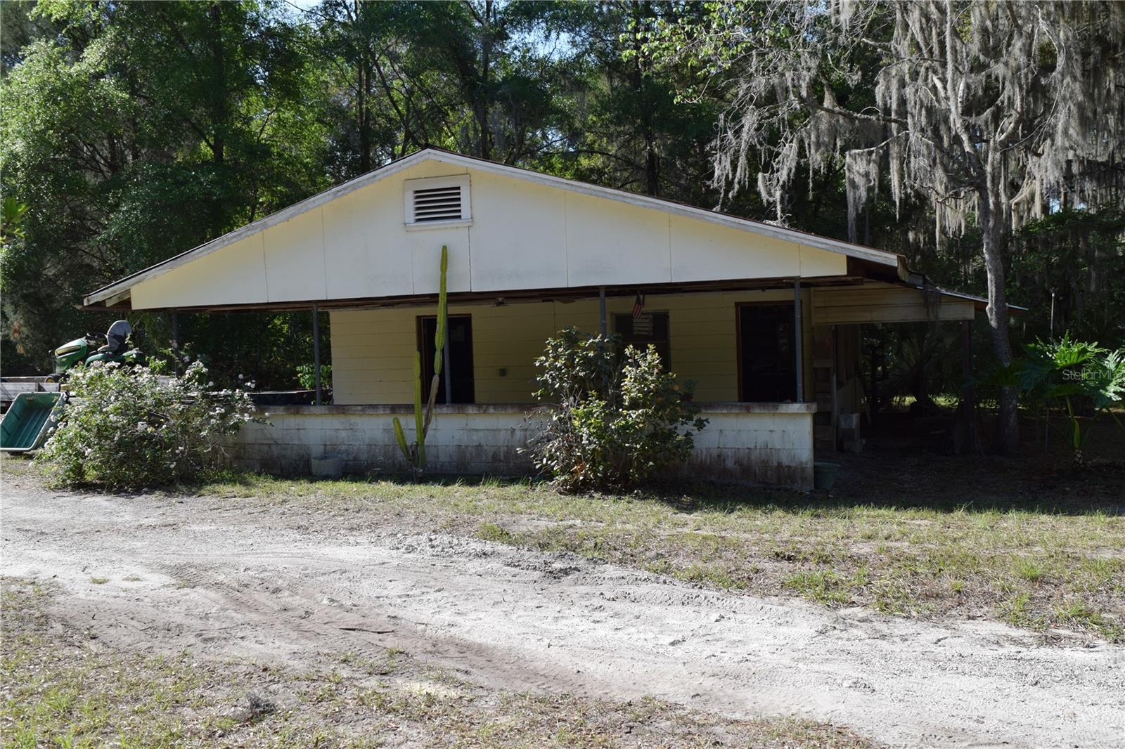 Image 27 of 35 For 121 Aweema Way