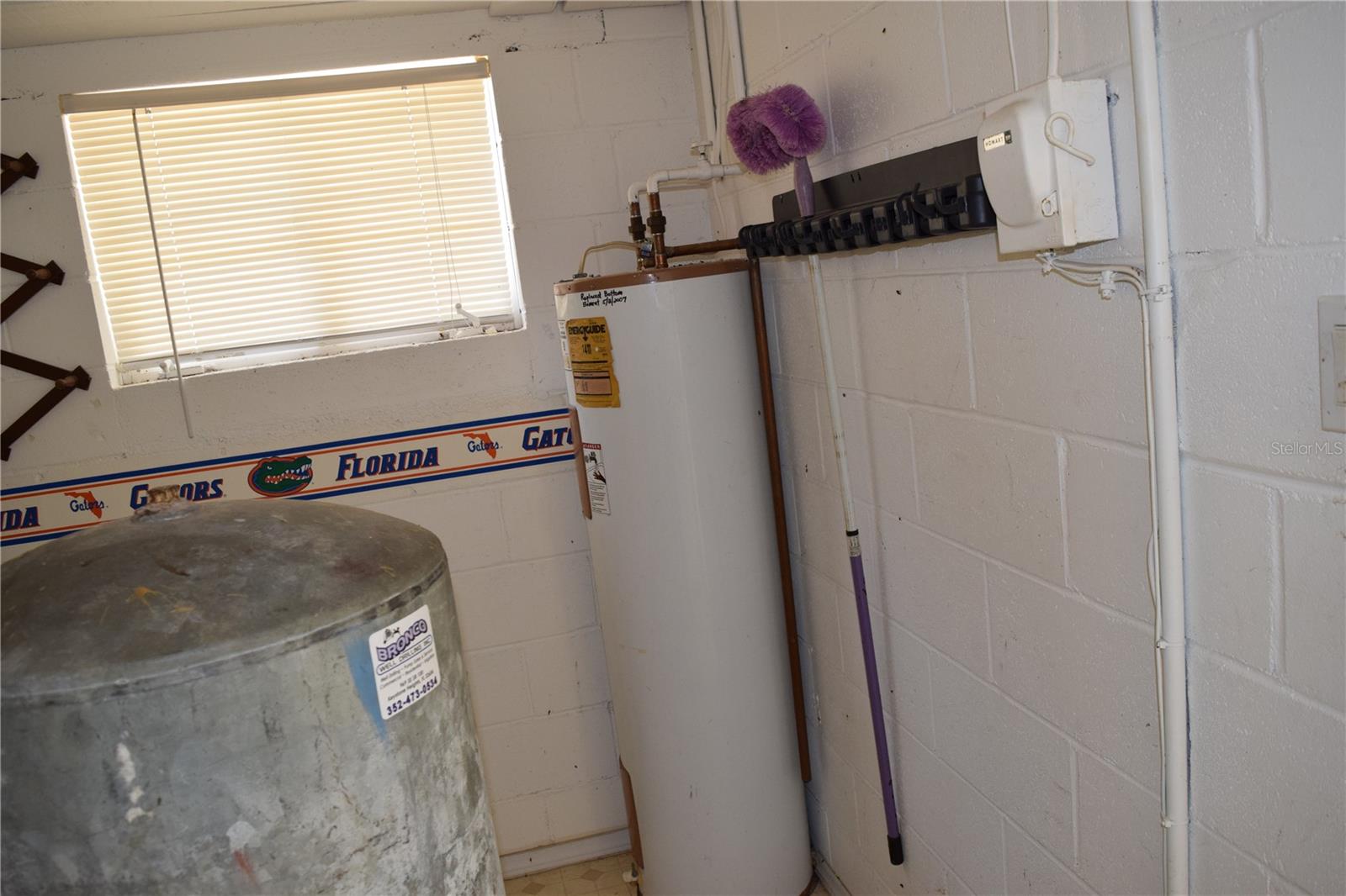 Image 32 of 35 For 121 Aweema Way