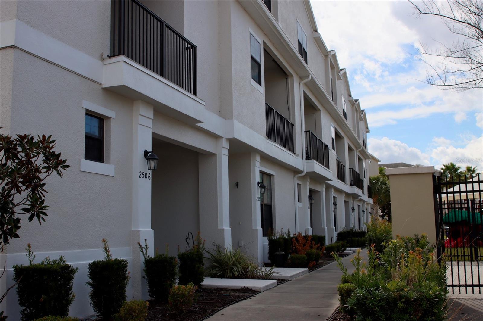 Image 5 of 22 For 2506 Jacqueline Suglio Alley