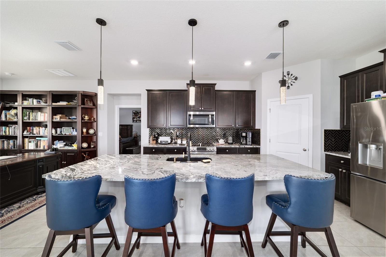 Image 25 of 86 For 8521 59th Terrace