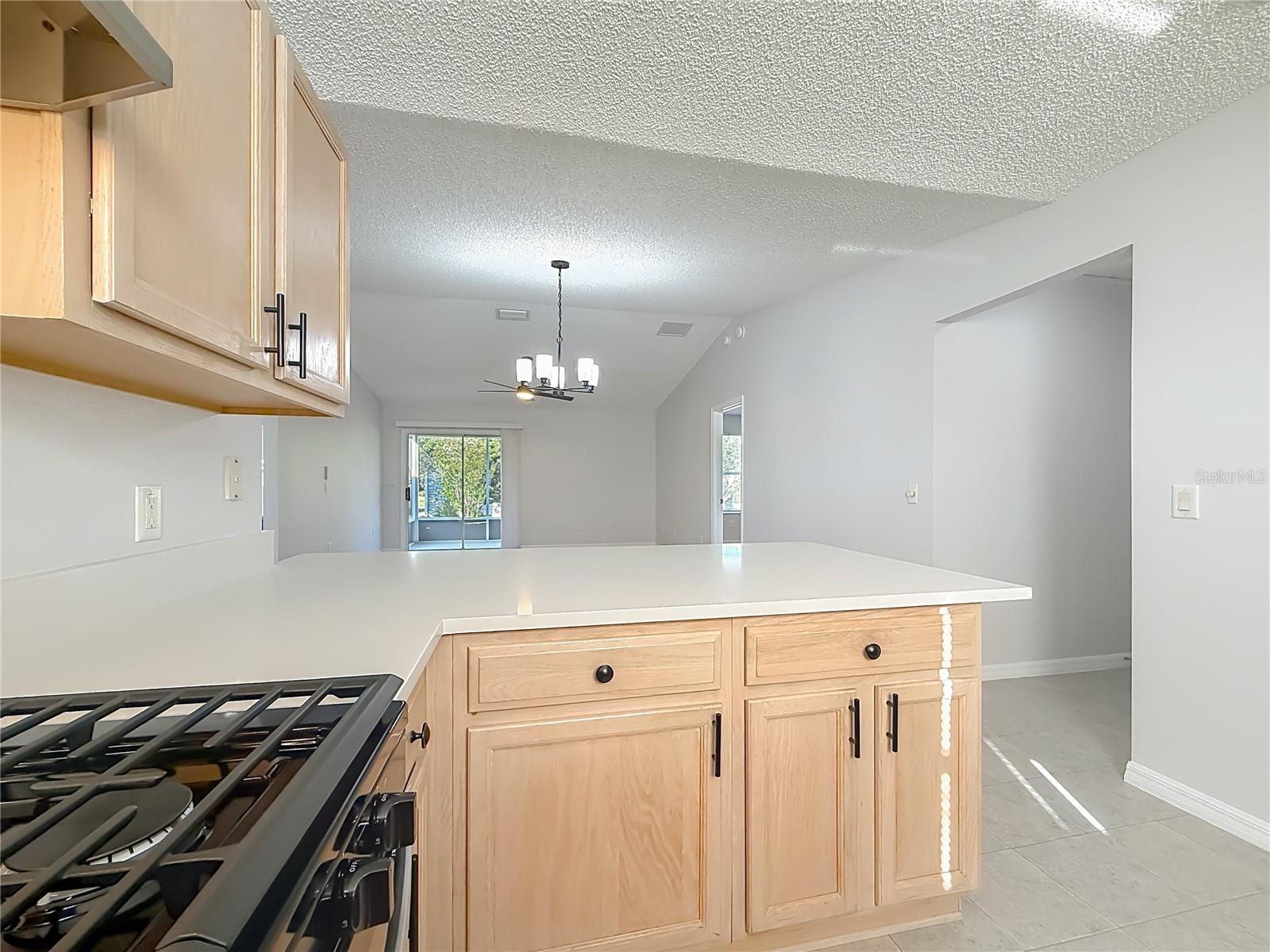 Image 10 of 42 For 3248 Richmond Drive