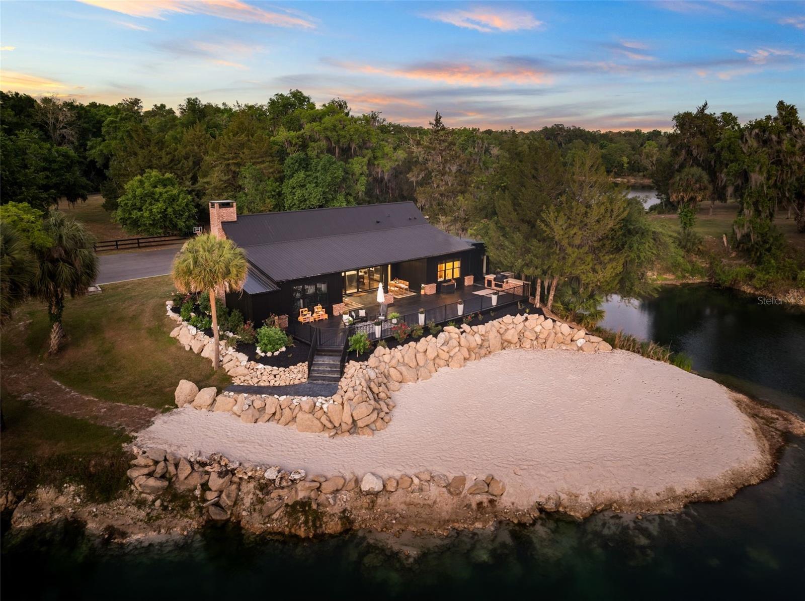 Details for 17995 24th Terrace, CITRA, FL 32113