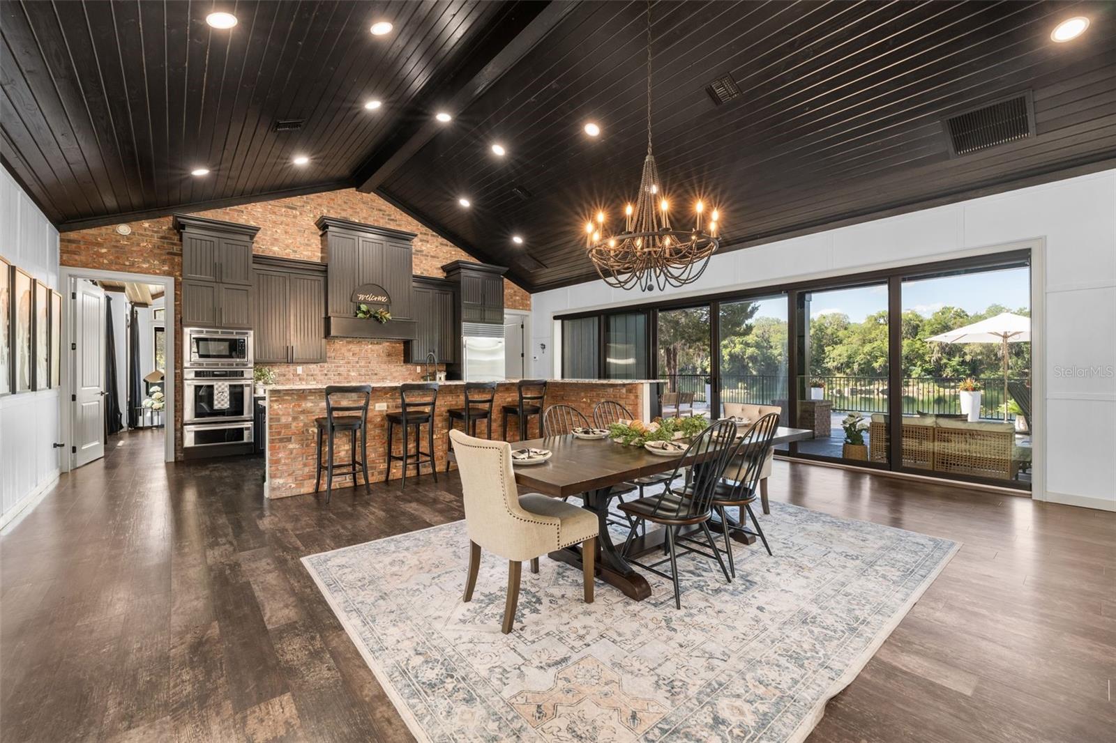 Image 6 of 94 For 17995 24th Terrace