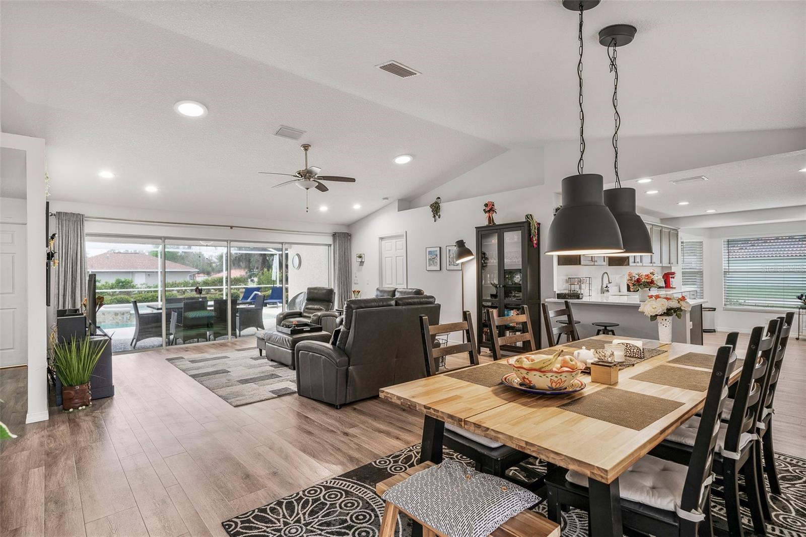 Image 13 of 48 For 276 Cunningham Avenue