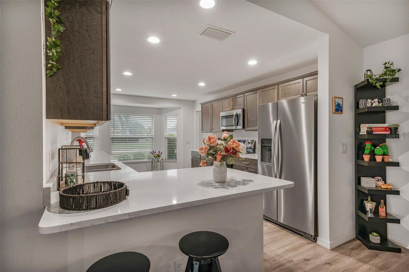 Image 20 of 48 For 276 Cunningham Avenue