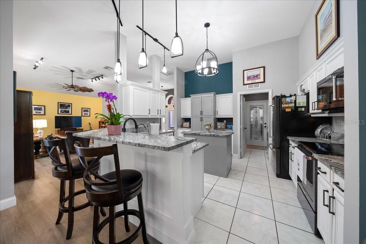 Image 10 of 31 For 6790 117th Street