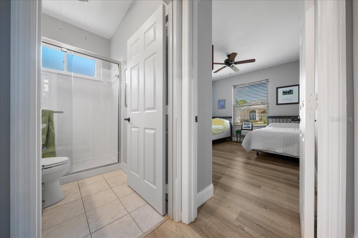 Image 18 of 31 For 6790 117th Street