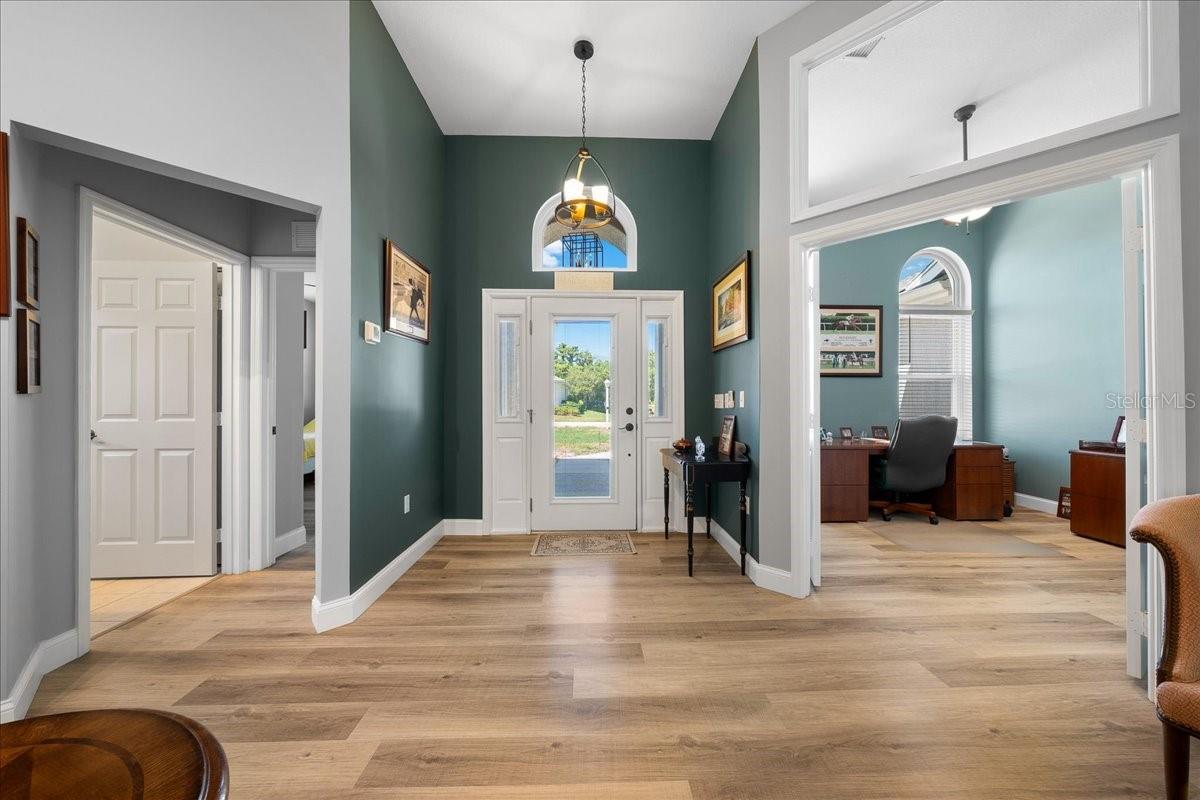 Image 4 of 31 For 6790 117th Street