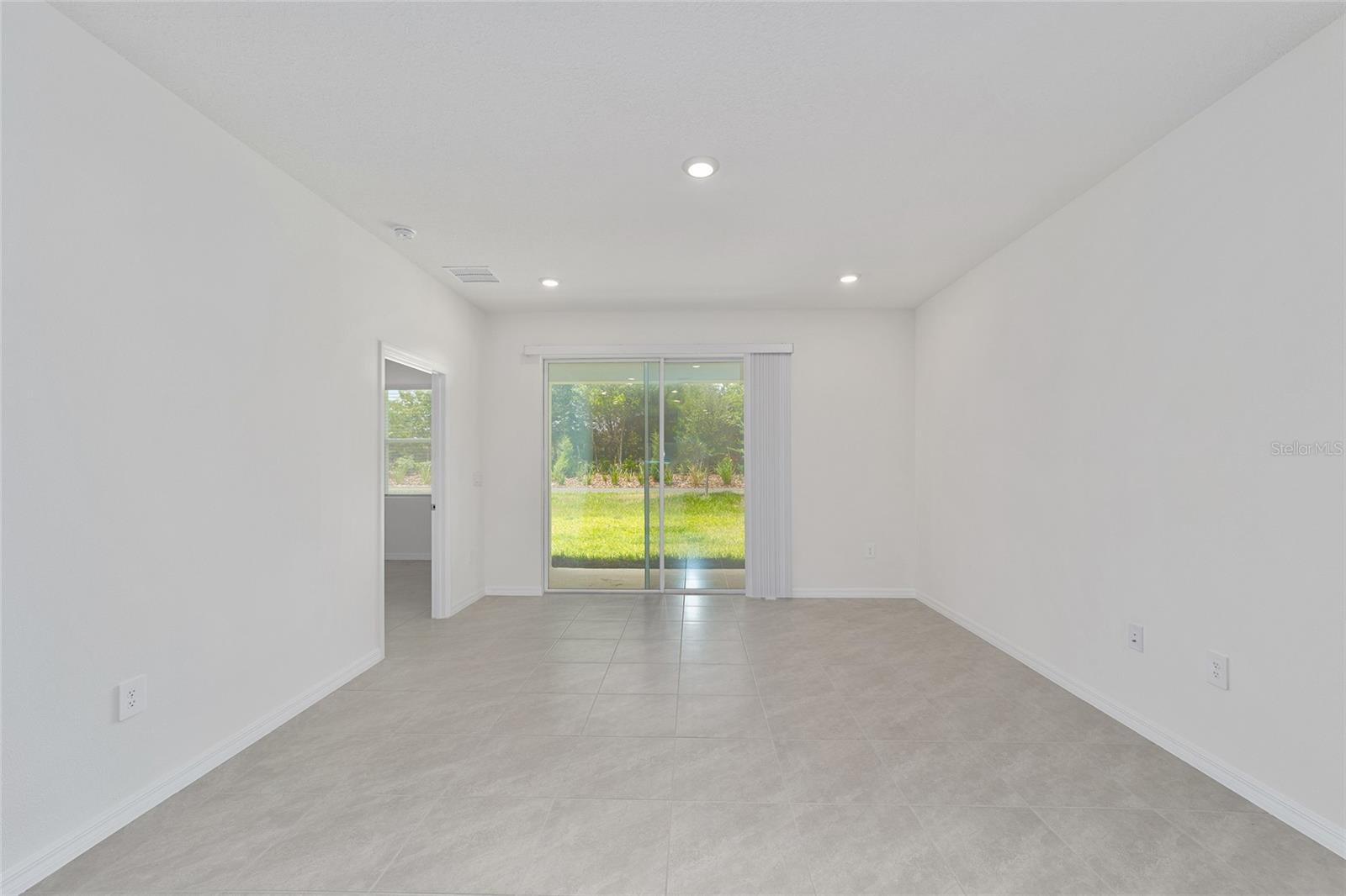 Image 13 of 67 For 4111 44th Circle