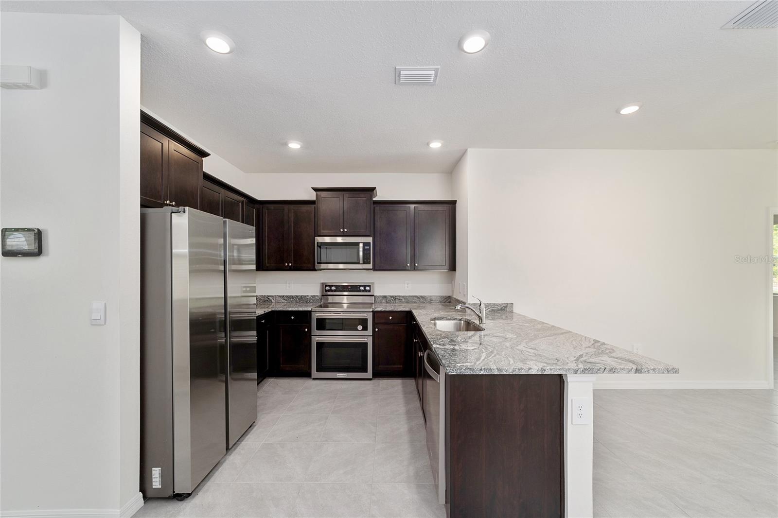 Image 18 of 67 For 4111 44th Circle