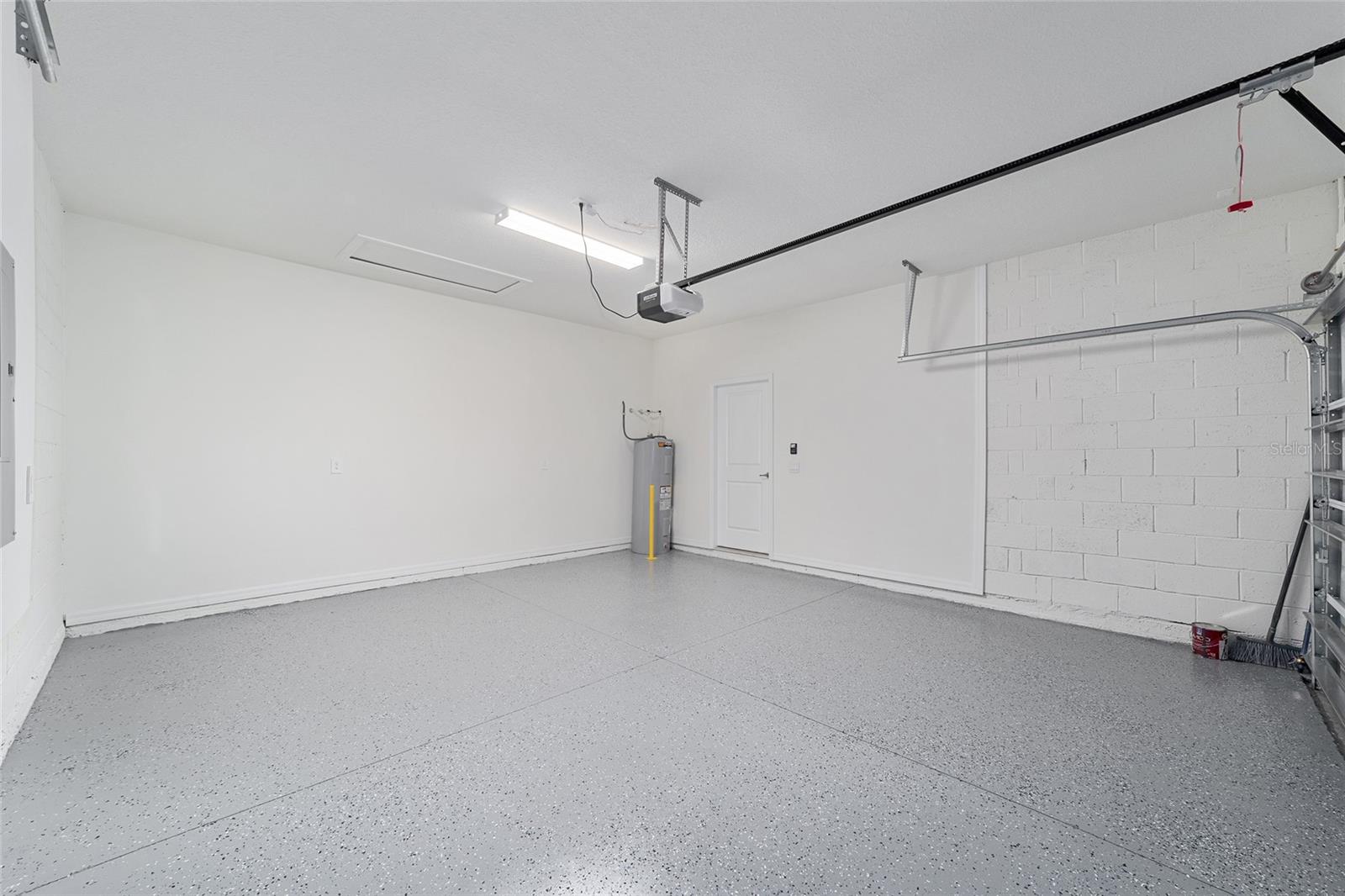 Image 32 of 67 For 4111 44th Circle