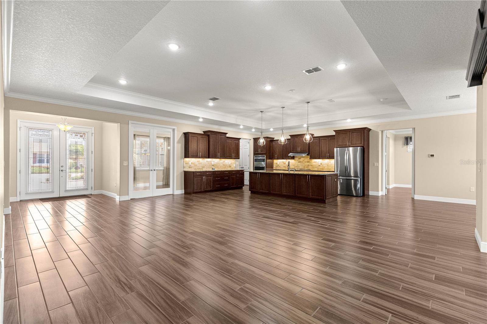 Image 13 of 87 For 9460 86th Place