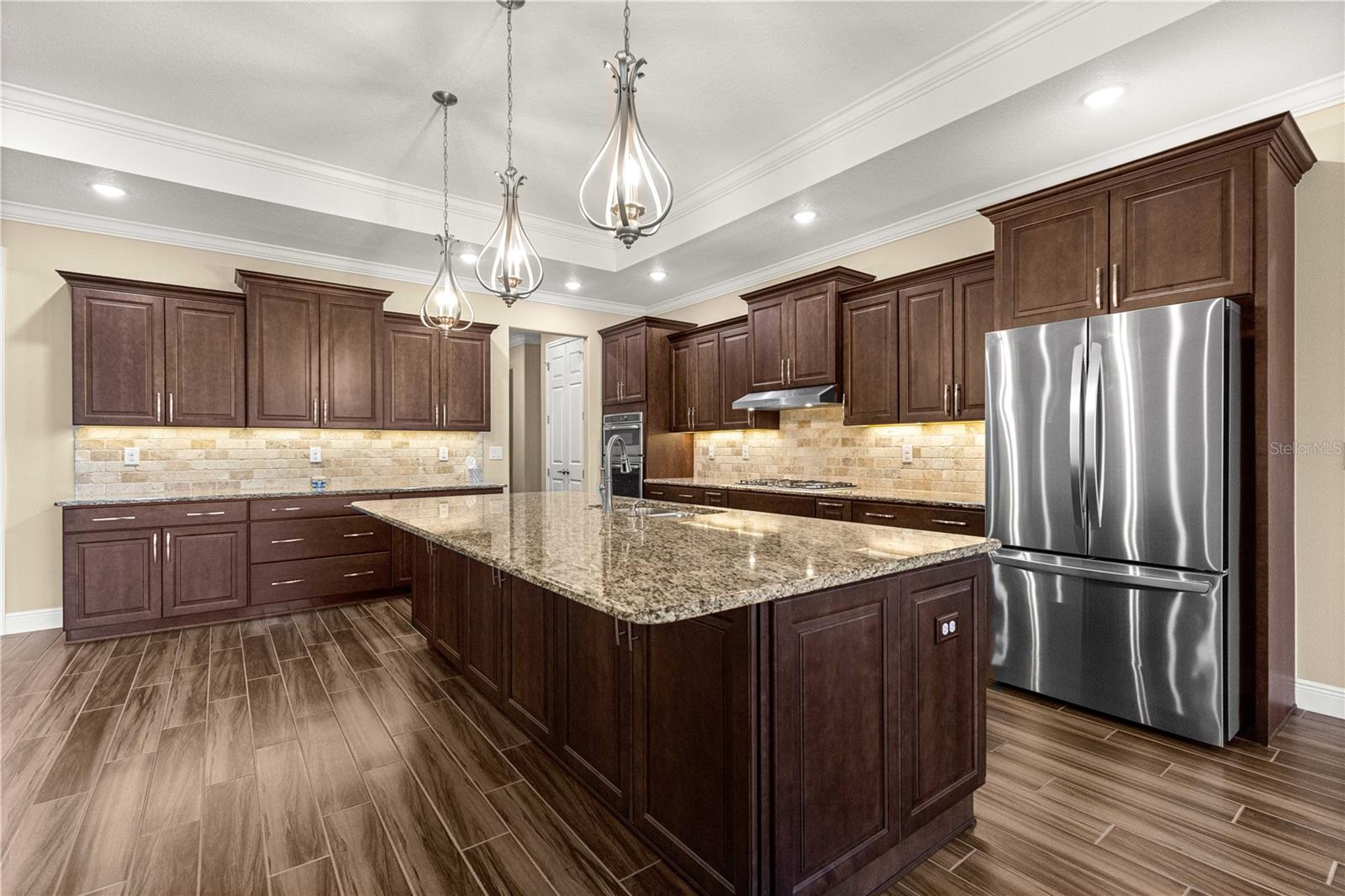 Image 15 of 87 For 9460 86th Place