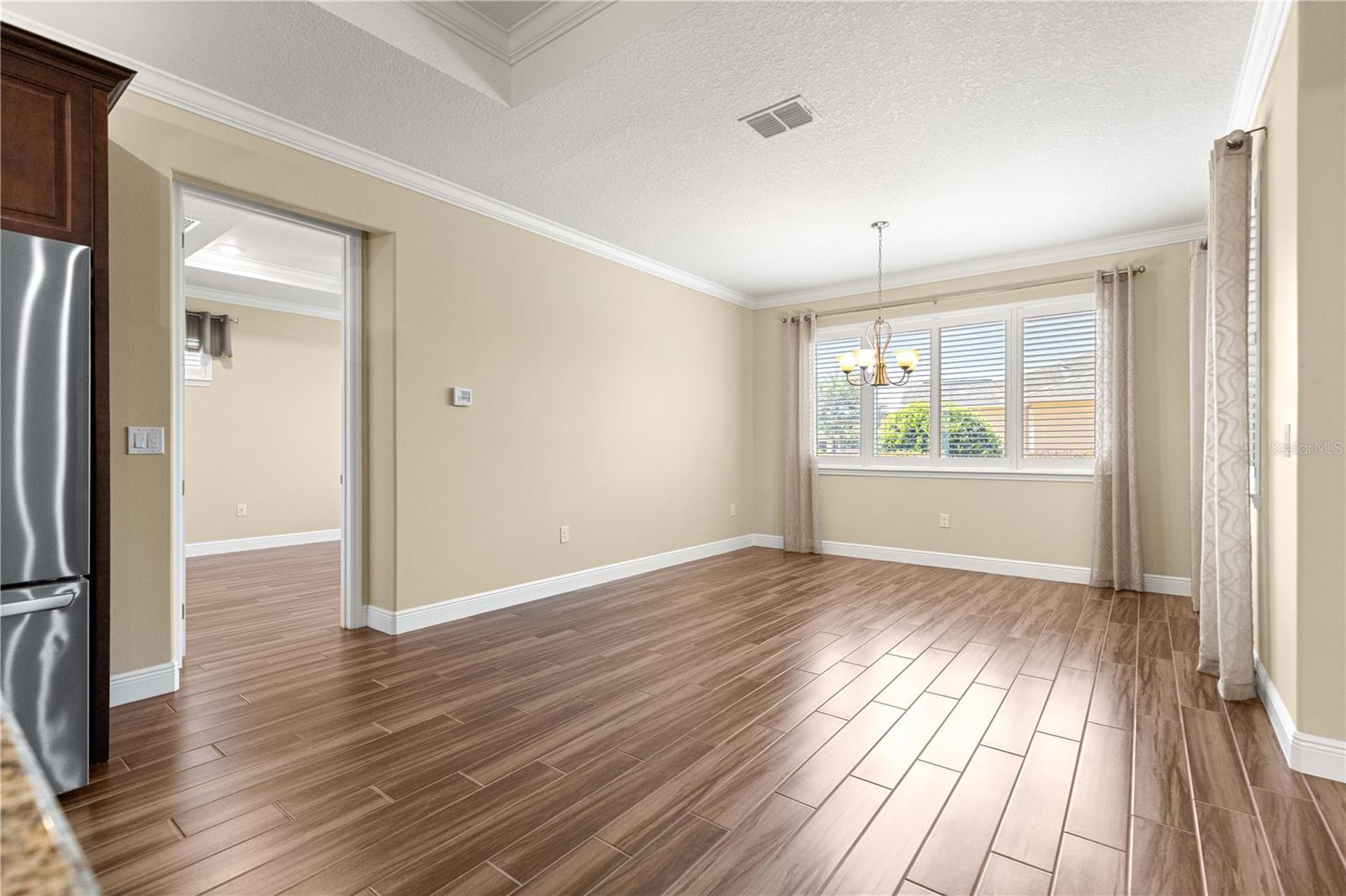 Image 17 of 87 For 9460 86th Place