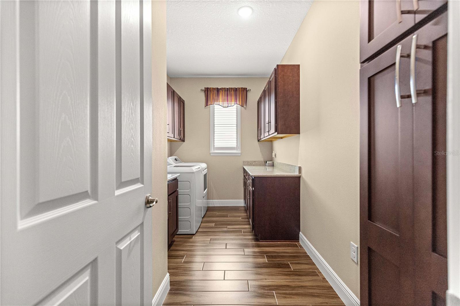 Image 21 of 87 For 9460 86th Place