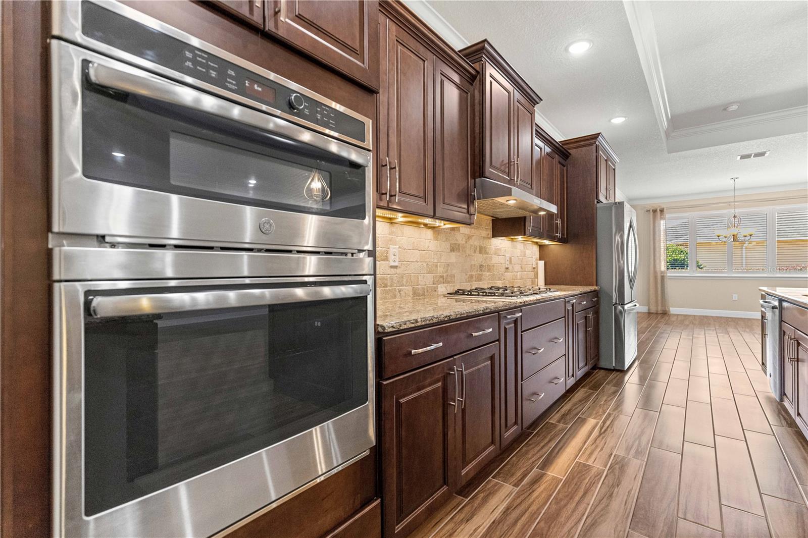 Image 22 of 87 For 9460 86th Place