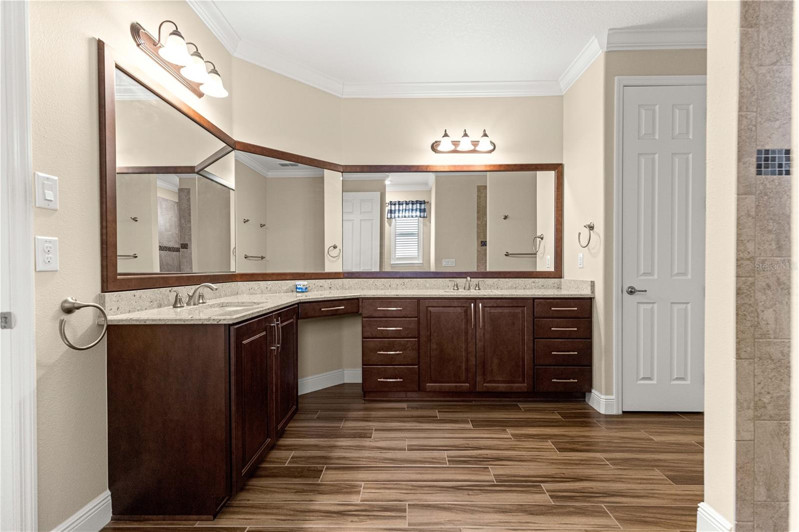 Image 41 of 87 For 9460 86th Place