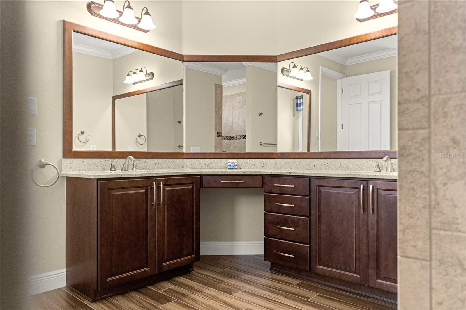 Image 42 of 87 For 9460 86th Place