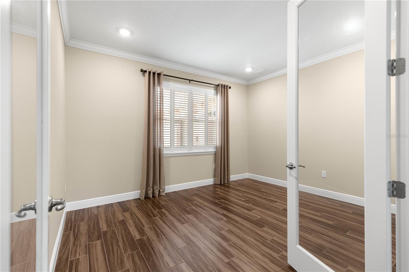 Image 9 of 87 For 9460 86th Place