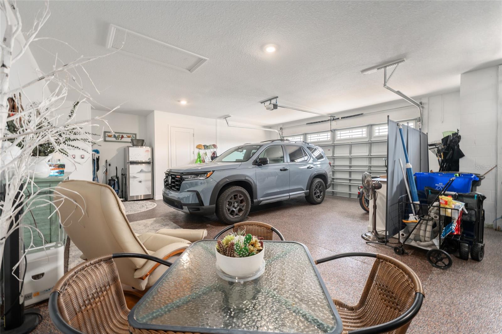 Image 42 of 77 For 8250 93rd Terrace