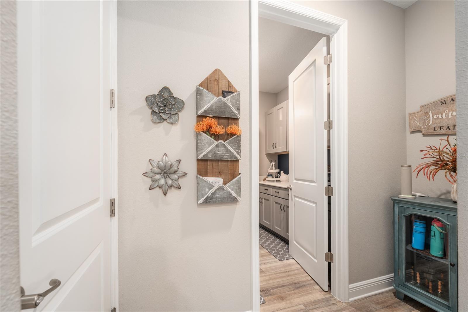 Image 43 of 77 For 8250 93rd Terrace