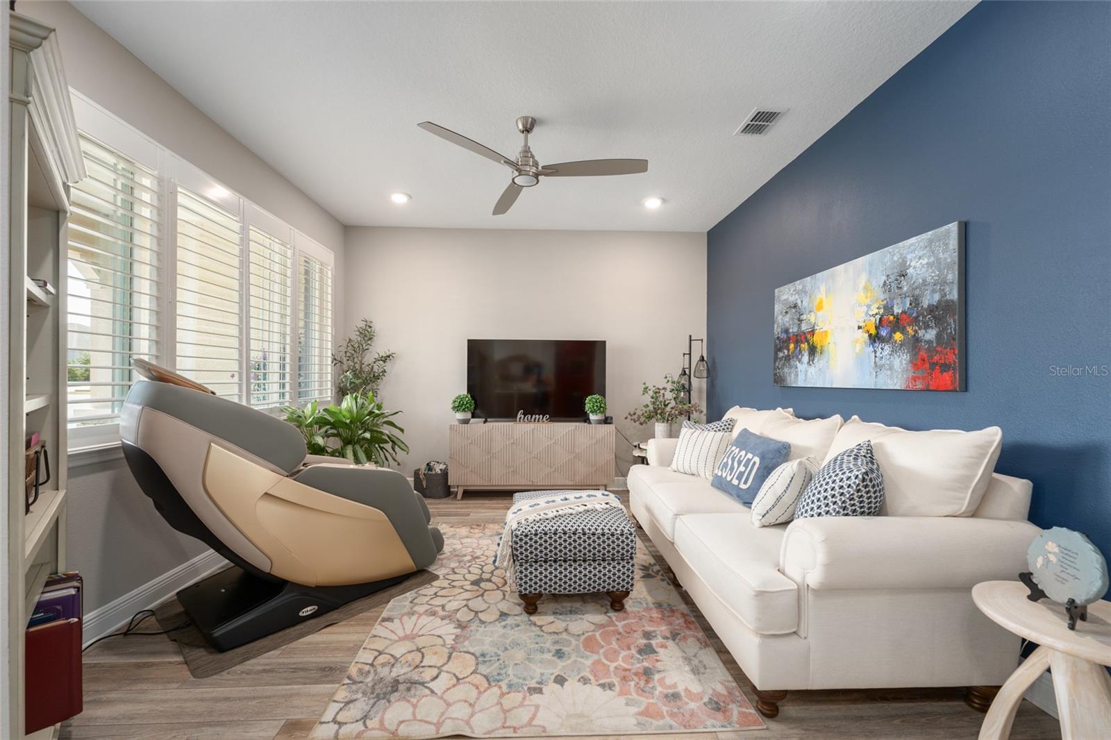 Image 44 of 77 For 8250 93rd Terrace